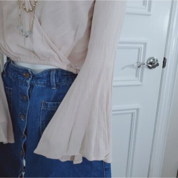 Soft Pink Bell Sleeve Cross Over Top - Picture 9 of 13